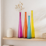 J -line Vase Noah - Glass - Fuchsia - Grand - 120 cm de haut en situation