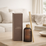 J-Line geurstokjes Accords Essentiels - Vanille Gourmande - 250 ml en situation