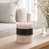 J -Line Cylinder Candle - Powder Pink - 64U en situation
