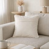 J-Line coussin Teddy - polyester - blanc en situation