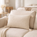 Coussin J-Line Rectangle + Pompons - coton - crème en situation