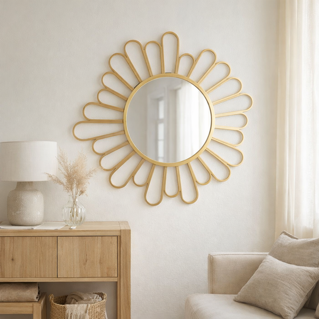 J -Liline Mirror Flower - Metal / Mirror - Gold - Ø 90 cm en situation