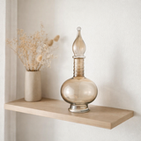 Vase J-Line + flacon bouchon Joey - verre - beige - petit en situation