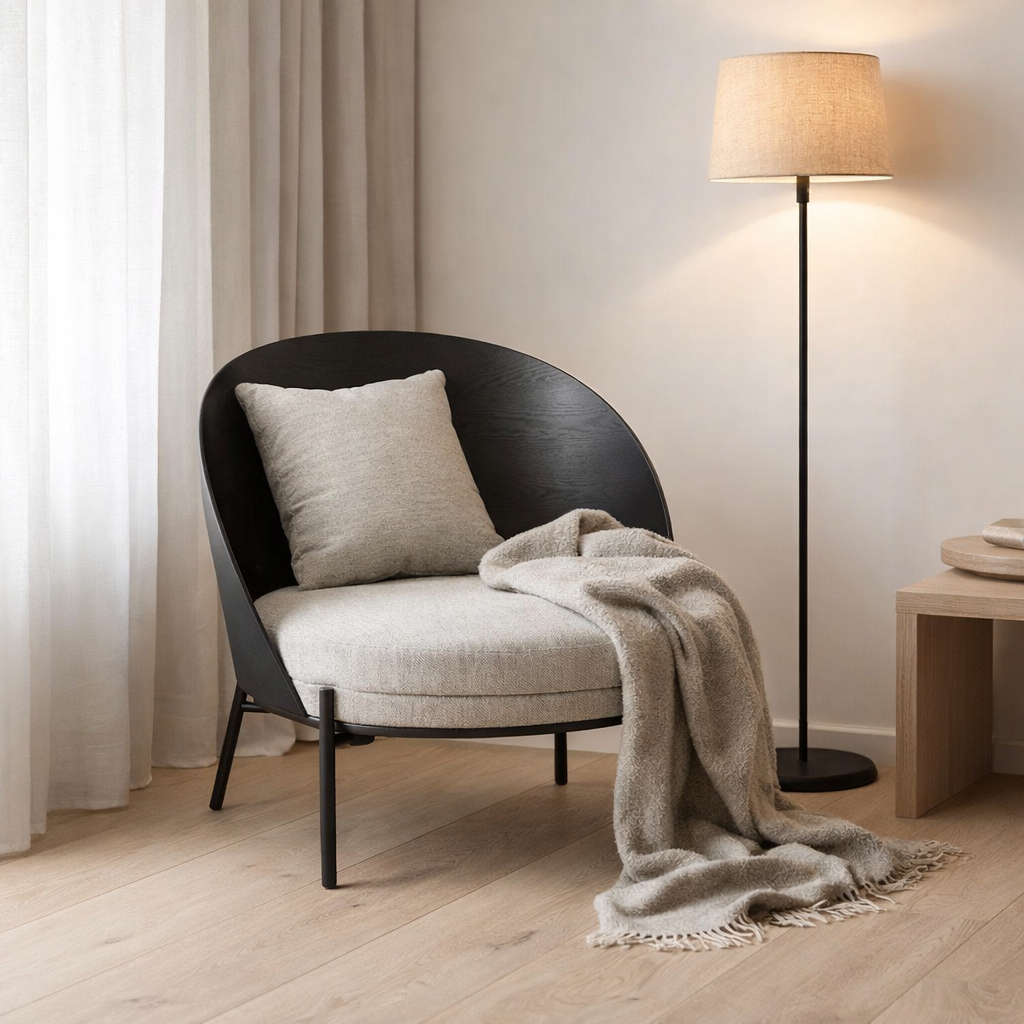 Chaise longue J-Line Lone - bois/métal - noir/gris en situation