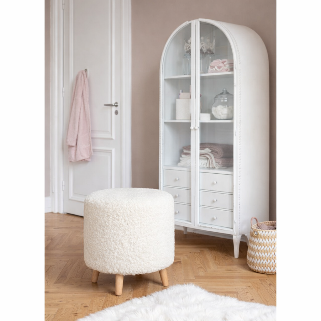 J-line pouf mouton poot polyester blanc en situation