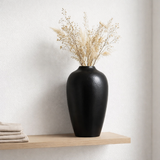 Vase J -line - Céramique - Black - Large - 50 cm de haut en situation