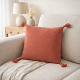 J-line coussin à crochet Croched - Coton - rose en situation