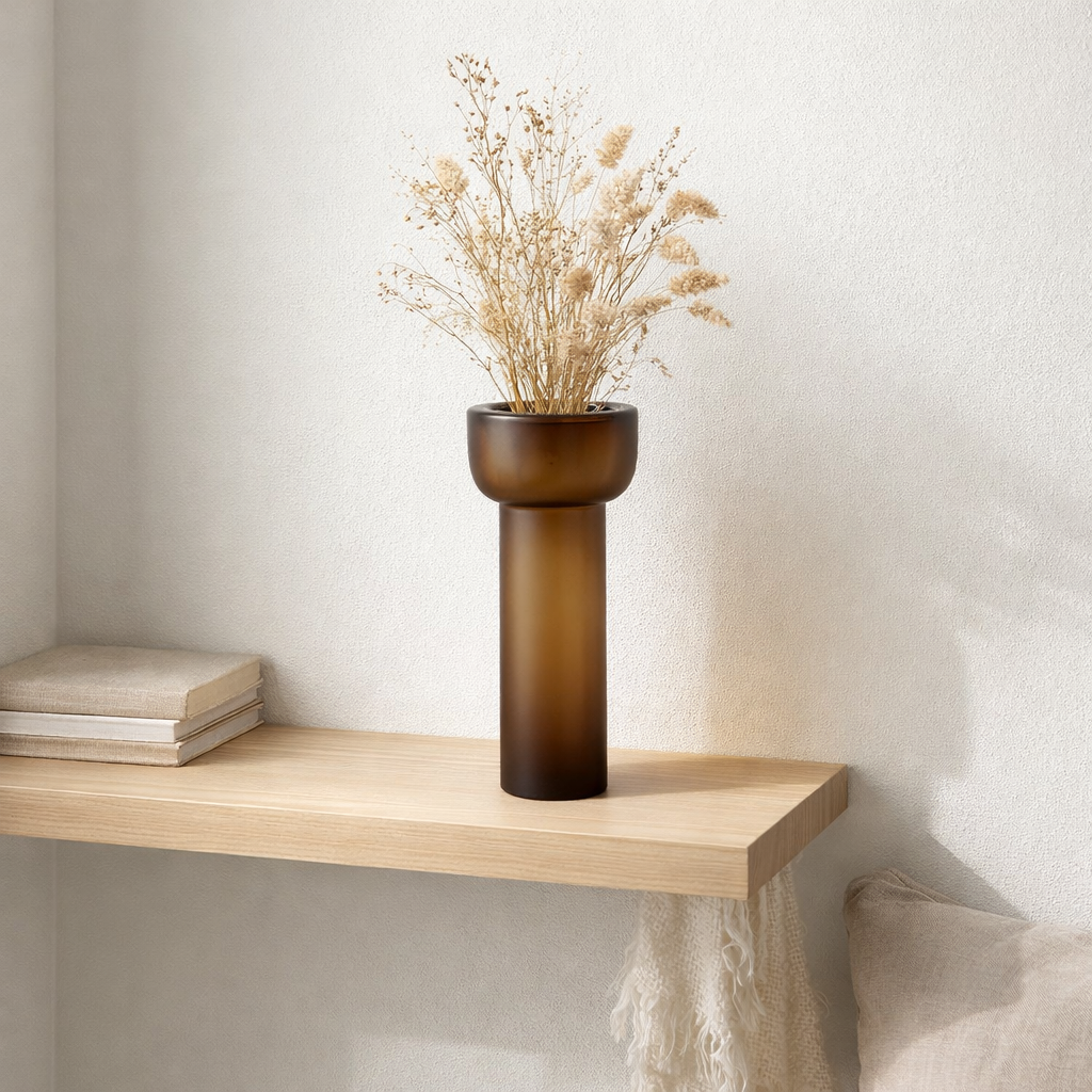 J -line vase / chandelier yoko - verre - marron - grand - 38 cm de haut en situation