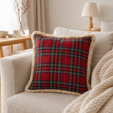 Coussin J-Line Check Famille - polyester - rouge/vert en situation