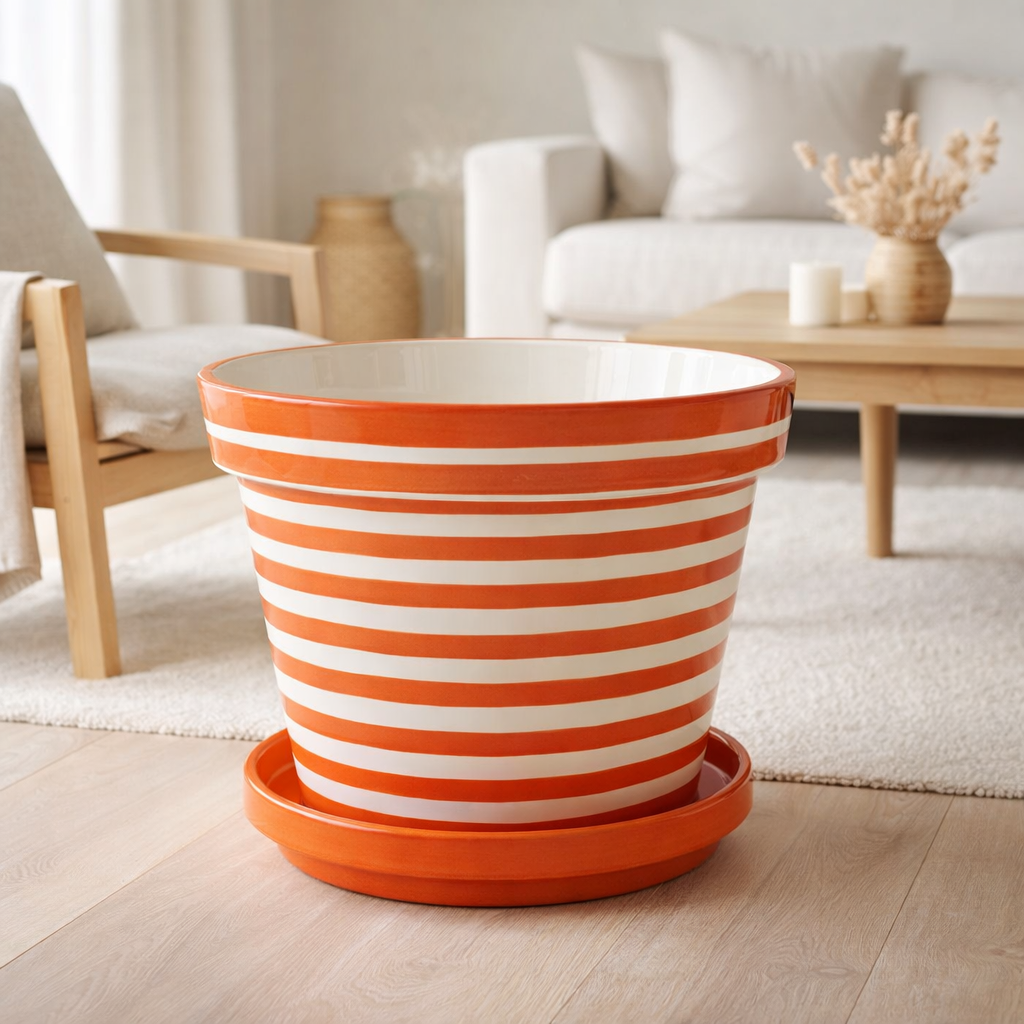 J-Lline Flowerpot Granada Stripes - Céramique - Orange - XL - Ø 50 cm en situation