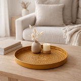 Plateau J-Line Round Classic - fer - ocre - petit en situation