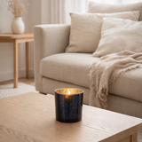 Bougeoir J-Line Edge - verre - or/bleu - petit en situation