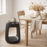 J-Line Table d'Appoint Pod Bois Recyclé Noir en situation