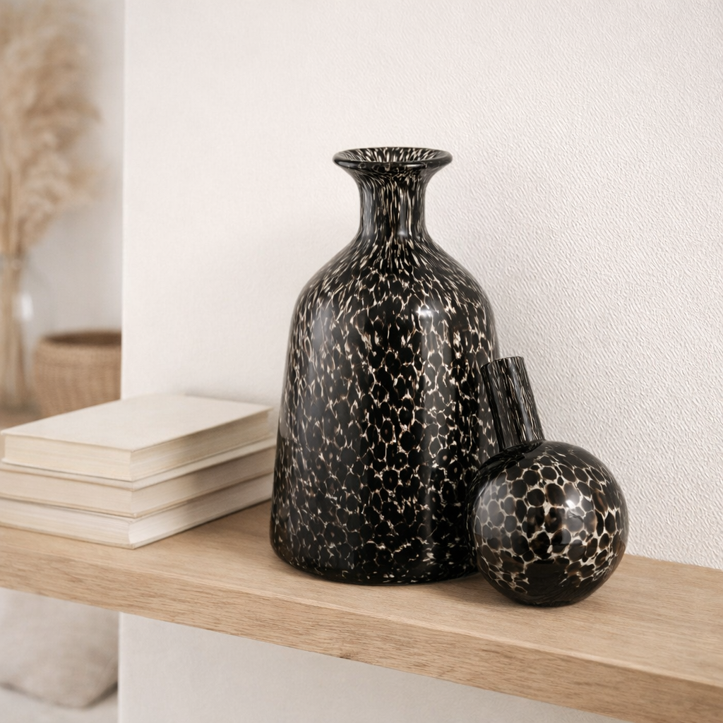 J-Line Decoration Bottle + Stop Stip Low - Verre - Black - Small en situation