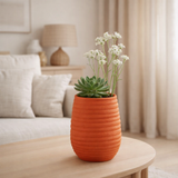 J -line Flowerpot Fiesta - Céramique - Orange - Moyen - Ø 19 cm en situation