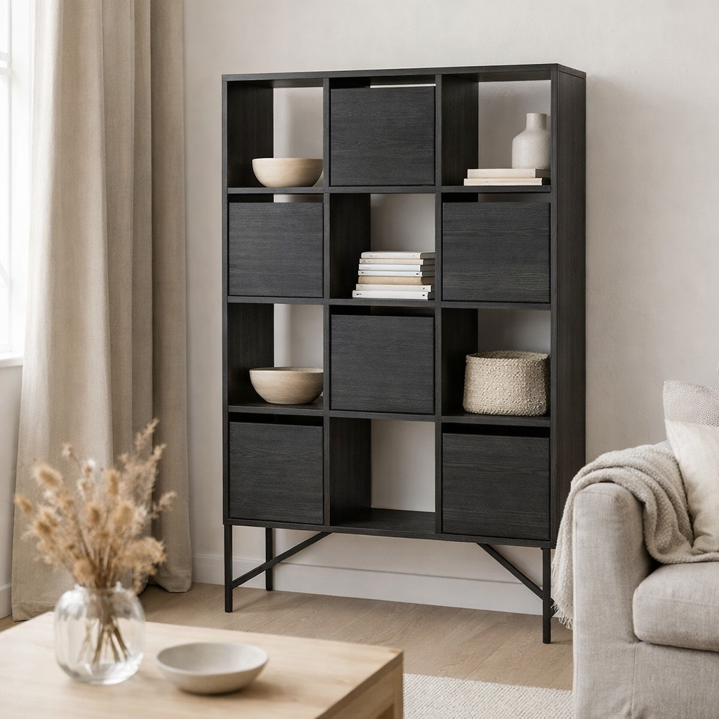 Armoire J-Line avec tiroirs - bois recyclé - noir en situation