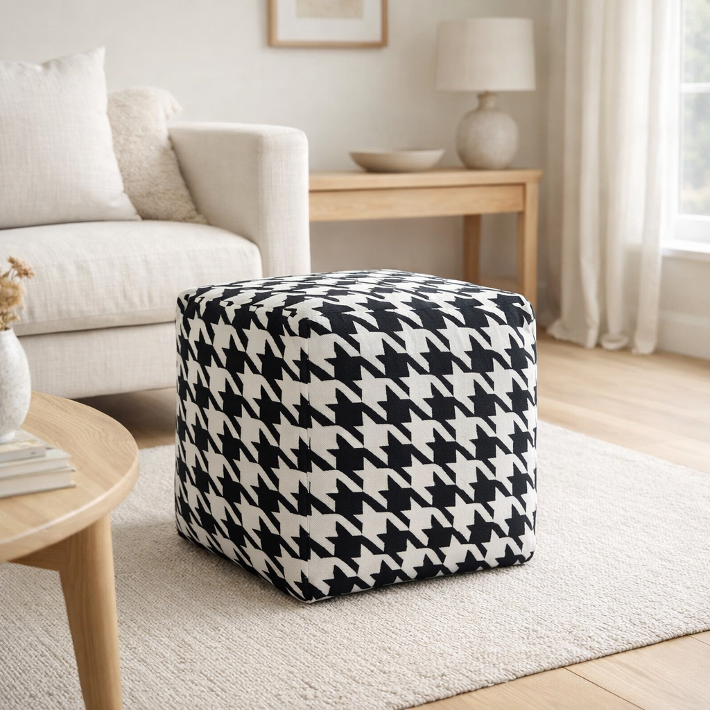 Pouf J-Line Wide Motif Pied-De-Poule - coton - blanc/noir en situation