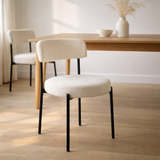 J-Line Chair Bouclé - Plimplex / Polyester - blanc / noir en situation