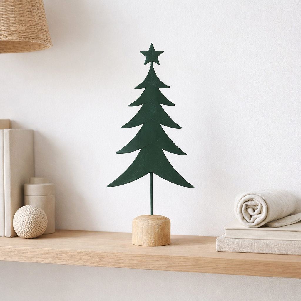 J - Decoration de ligne arbre de Noël à pied + étoile - métal / bois - vert - l en situation