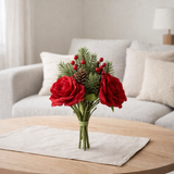 J -Liline Flower Rose / Berries / Pine Branch - Plastic - rouge / vert - petit en situation