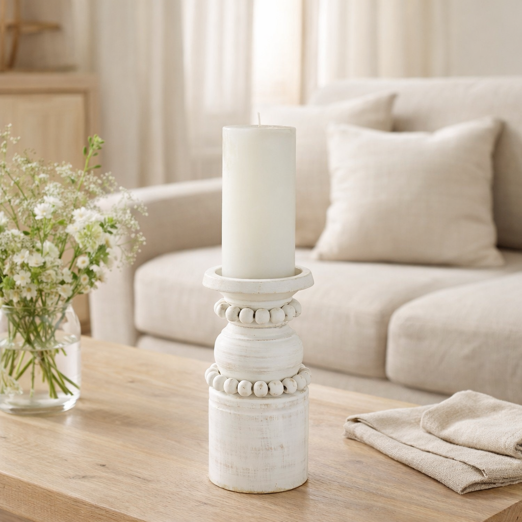 J -line Candle Holder Pila - Metal - White - Small en situation