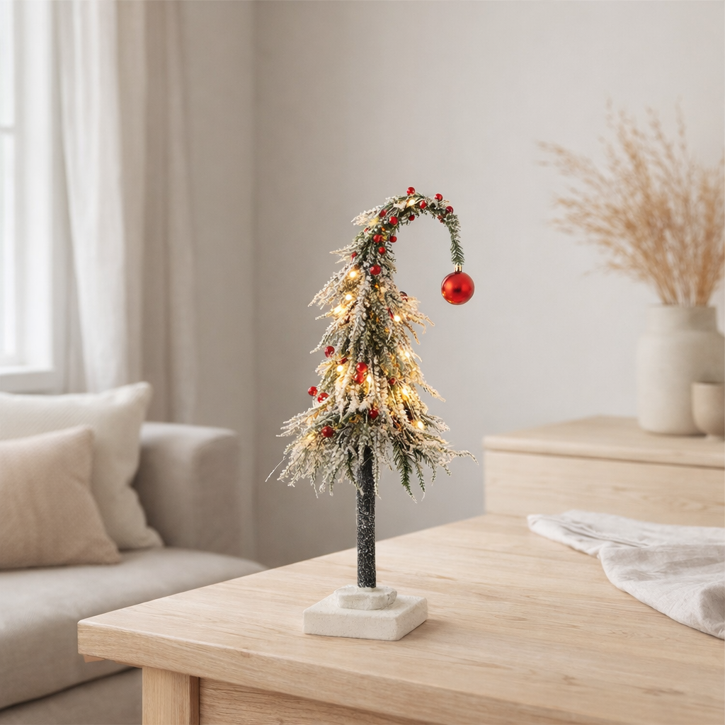 J-Line Chapeau de Sapin de Noël + LED Plastique Vert Neige/Rouge Moyen en situation