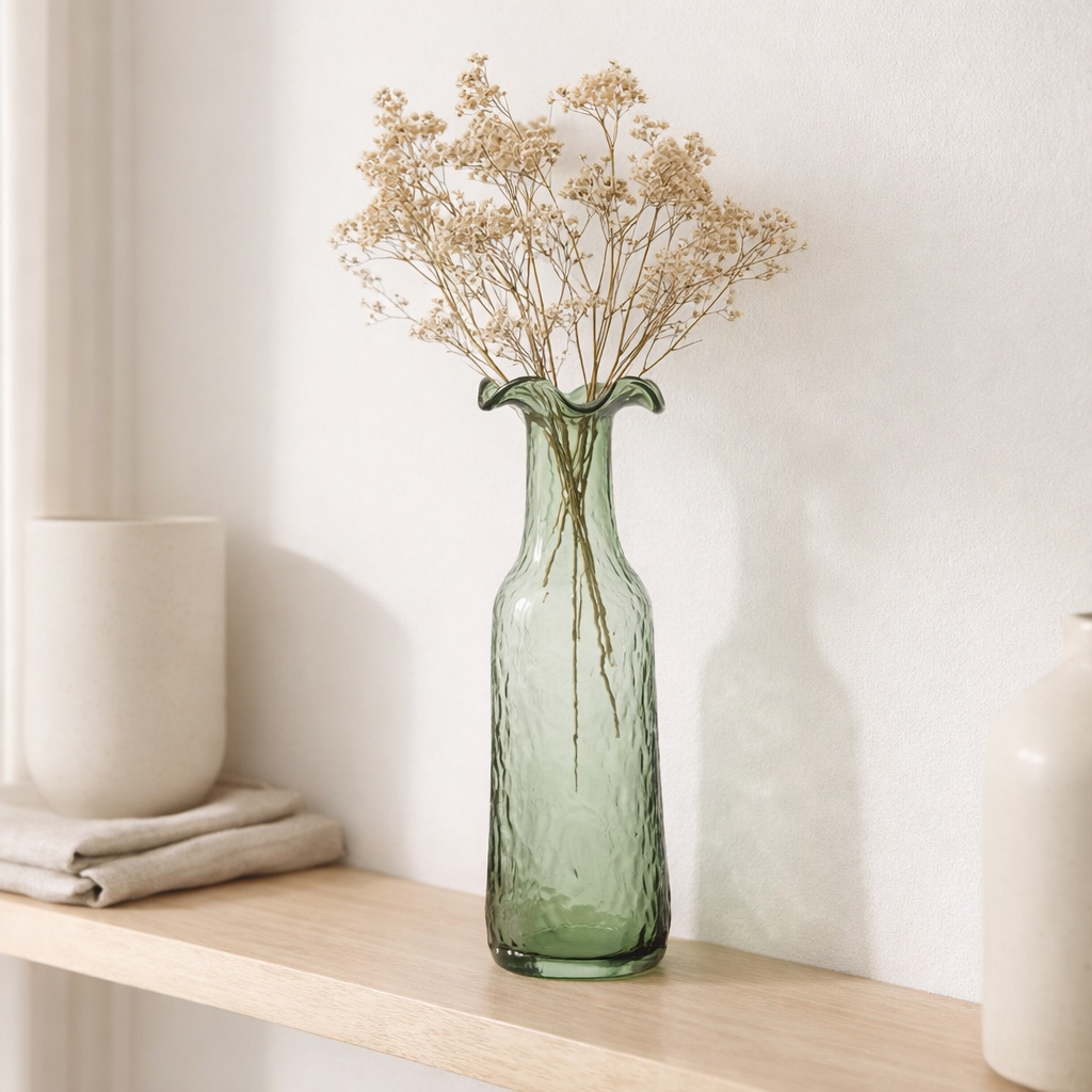 Vase en j-line openbrae - verre - grain - moyen - 33 cm de haut en situation