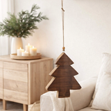 Arbre à suspendre de Noël J-Line - bois - marron - grand en situation