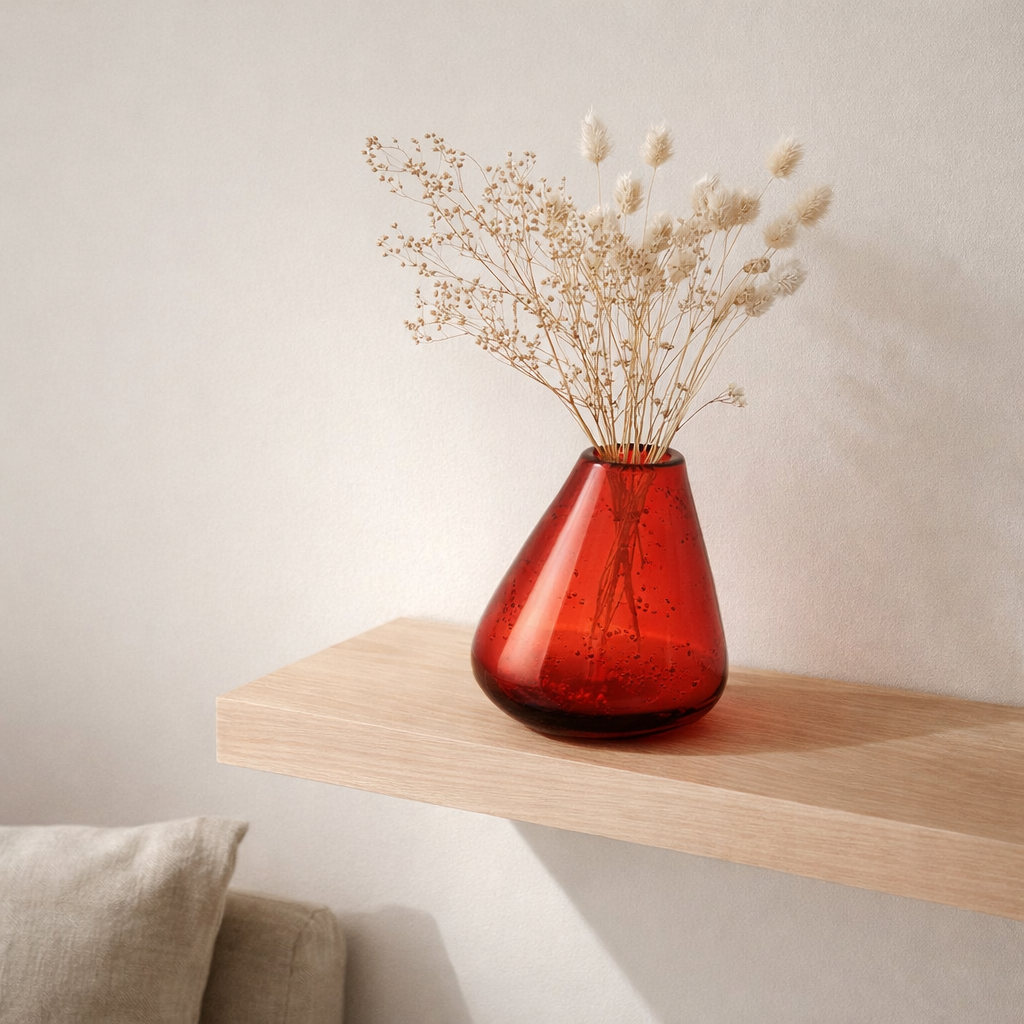 Vase J-Line Topaz - verre - rouge - 13,5 cm de haut en situation