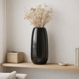 Vase J-Line - porcelaine - noir - extra large - 70 cm de haut en situation