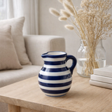 J-Line Jug Grenade Stripes - Céramique - Blanc / Bleu - Small en situation