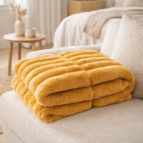 Plaid J-Line Large Velours Côtelé - polyester - ocre - 180 x 130 cm en situation
