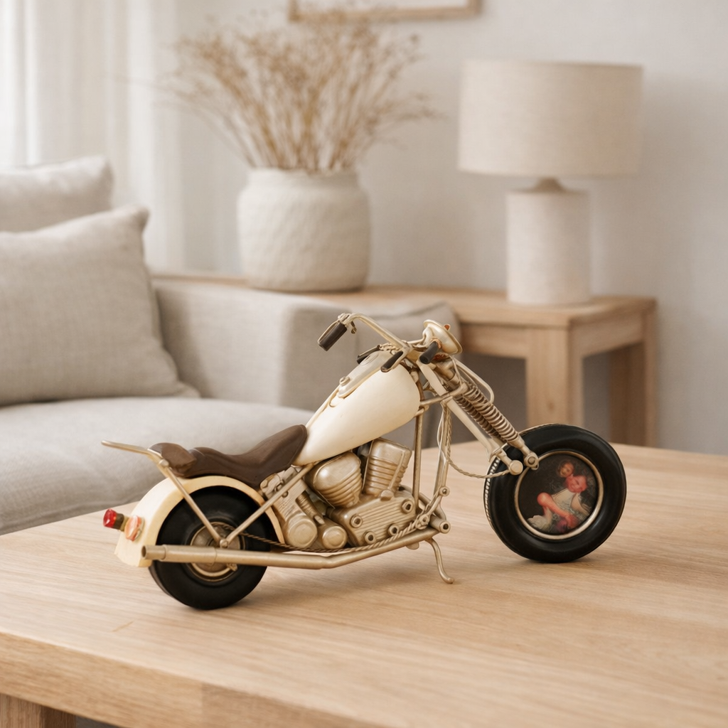 J-Line décoration Moto Antique - métal - blanc en situation