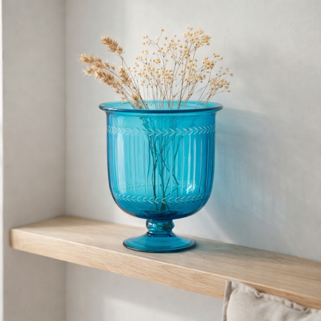J-line windlicht / vase tarifa verre azure en situation