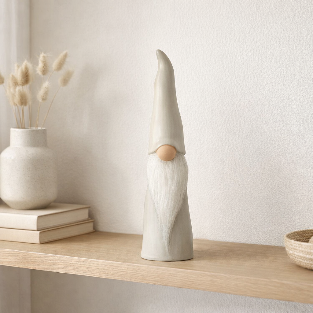 Figurine J-Line Gnome Hat - porcelaine - gris - S en situation