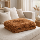 Couverture J-Line Moutie - polyester - marron en situation