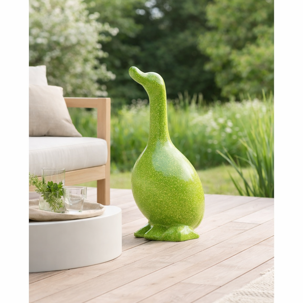 Figurine J-Line Goose Outdoor - plastique - vert en situation