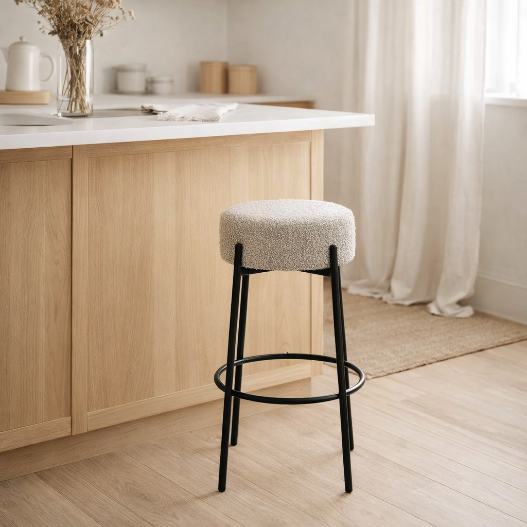 Tabouret de bar J-Line Boucle Contreplaqué/Polyester Gris/Noir en situation