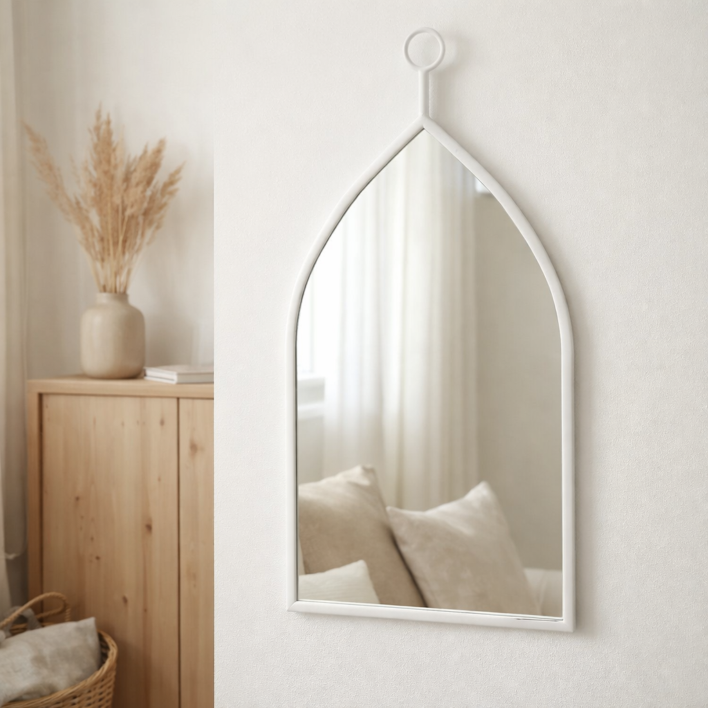 J-Line Spiegel Drop - Glas - Wit - Medium - 37 x 61,5 cm en situation