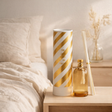 J-Line bâtonnets parfumés Magic - Sunlit Sands - verre - blanc/or - grand en situation