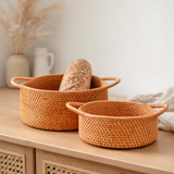 Petit panier de rangement en rotin Panier décoratif SUWARI (2 tailles) idéal comme panier à pain ou bol à fruits en situation