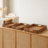 Plateau rectangulaire en rotin | Plateau de service | Grand Plateau Décoratif AMAHAI Marron (3 tailles) en situation