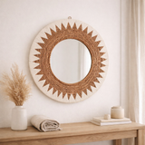 Miroir Bohème Rond 60 cm | Miroir mural tissé à la main AWAN | Décoration murale avec motif en cordons de coton en situation