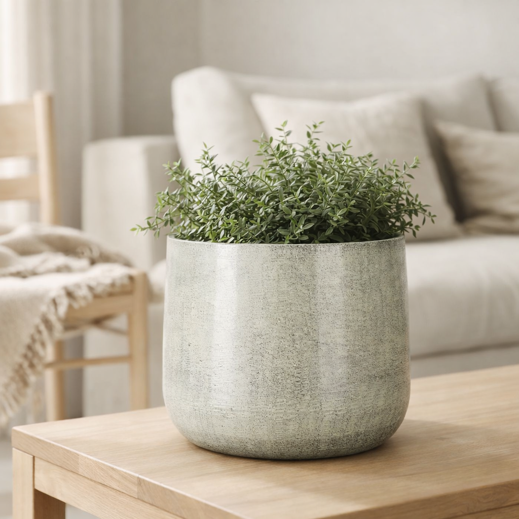 Pot de fleurs intérieur Benson Gris clair en situation