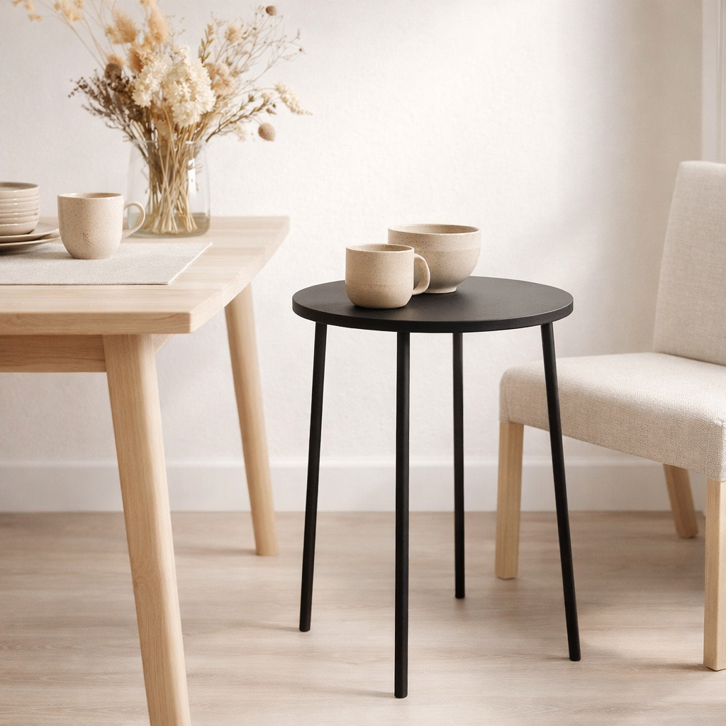 Table d'appoint d'extérieur Seattle Noir en situation