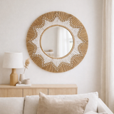 Miroir mural rond en jonc de mer – Miroir suspendu bohème – Miroir mural avec franges et motif en coton blanc (Ø 60 cm) RANDU en situation