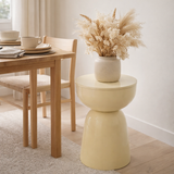 Table d'appoint Elliott Beige en situation