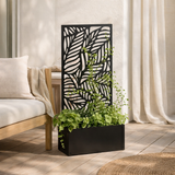 Support pour plantes à l'extérieur de Sapri Black en situation