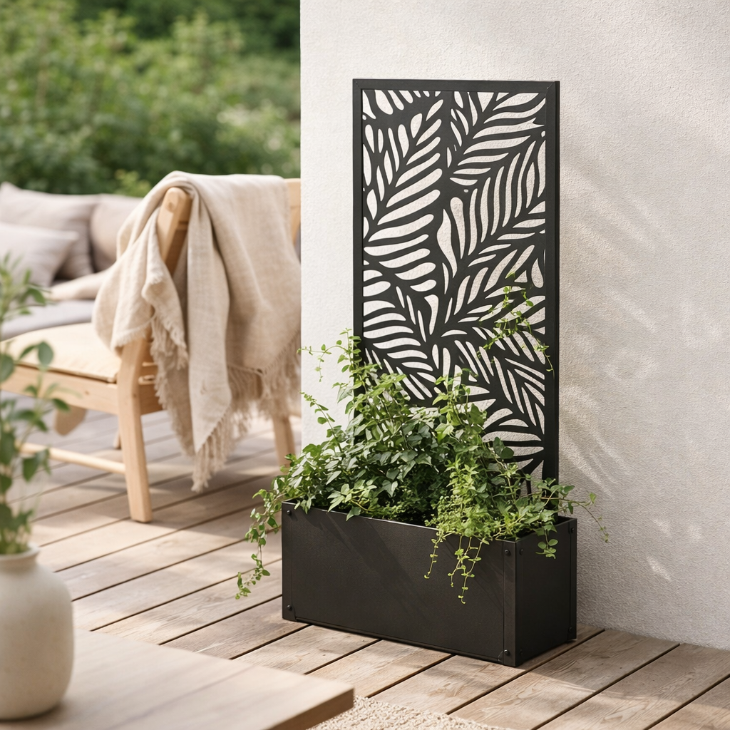Support pour plantes à l'extérieur de Sapri Black en situation