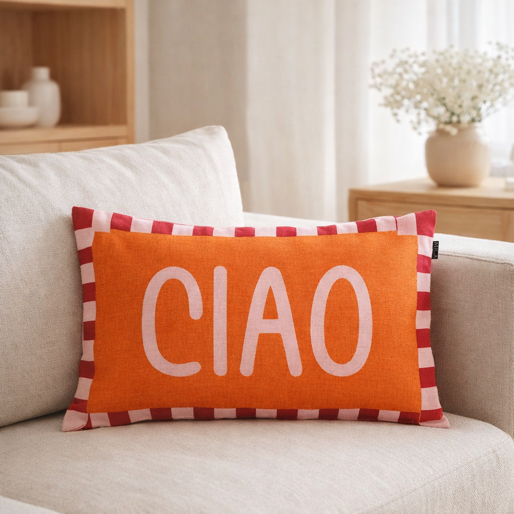 Coussin décoratif Orange en situation